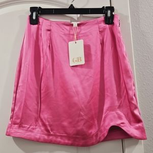 NWT GB Gianni Bini Barbie Pink Satin Split Hem Skirt, Small